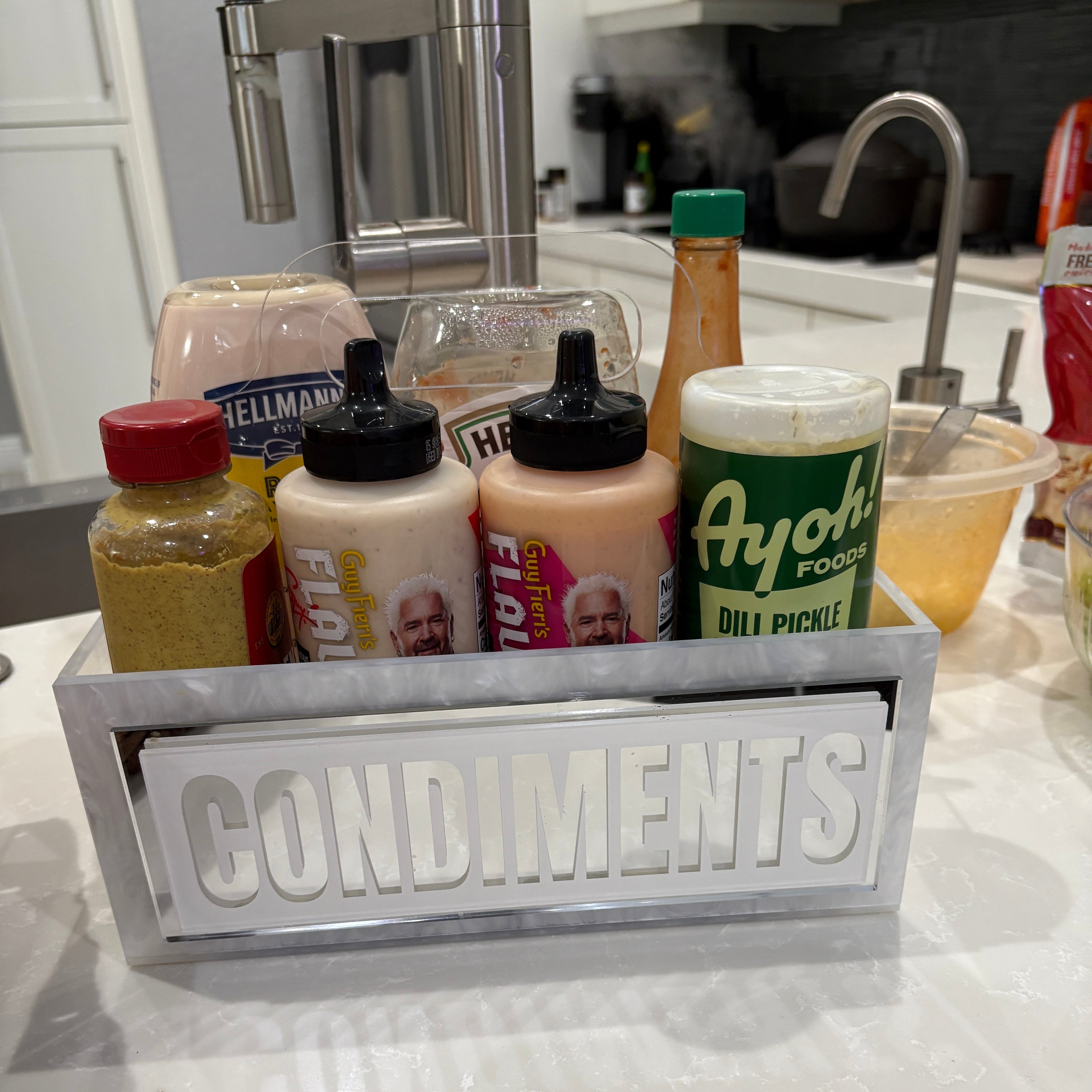 lucite acrylic condiments holder carryall