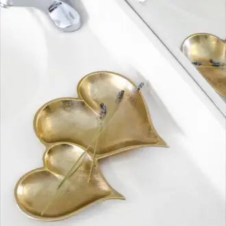 Gold heart-shaped dish