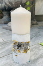 Load image into Gallery viewer, Geode Crystal Candles
